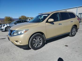  Salvage Nissan Pathfinder
