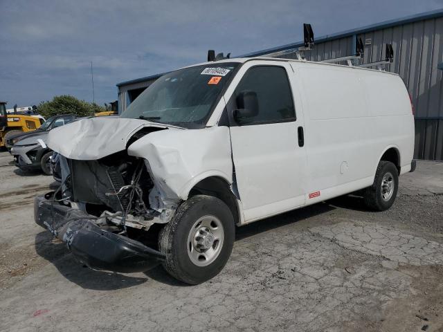  Salvage Chev Express