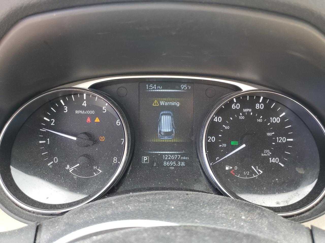 Nissan Rogue S Image 9