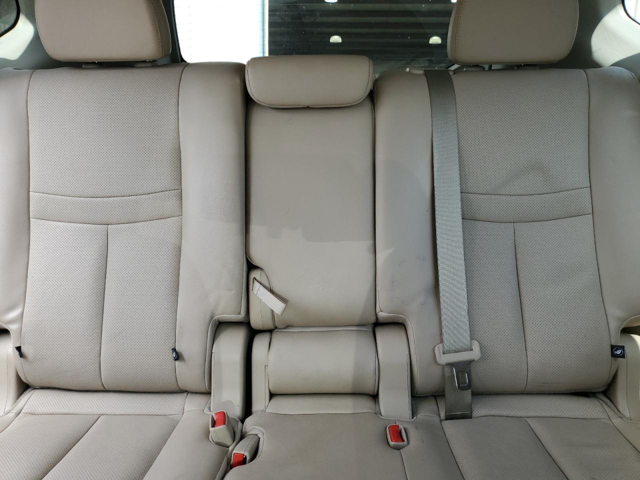 Nissan Rogue S Image 12