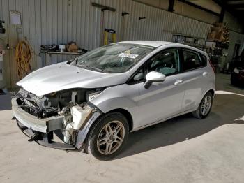  Salvage Ford Fiesta