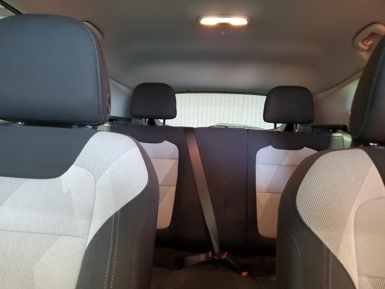 Chevrolet Trax Ls Image 9