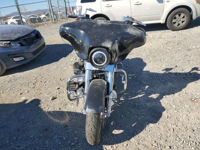 Harley-Davidson Fl Image 3