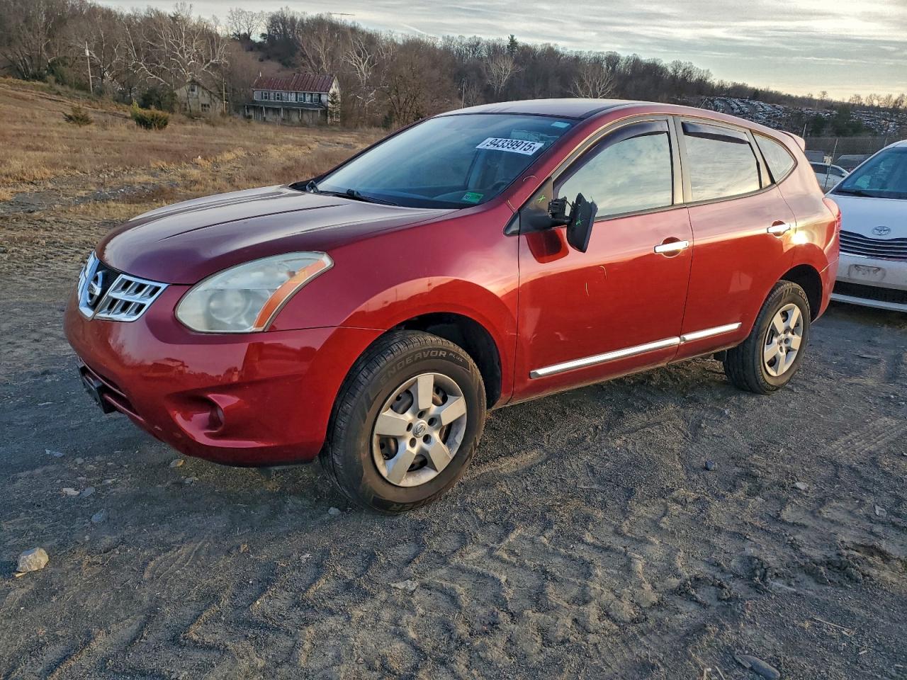 Nissan Rogue S Image 1