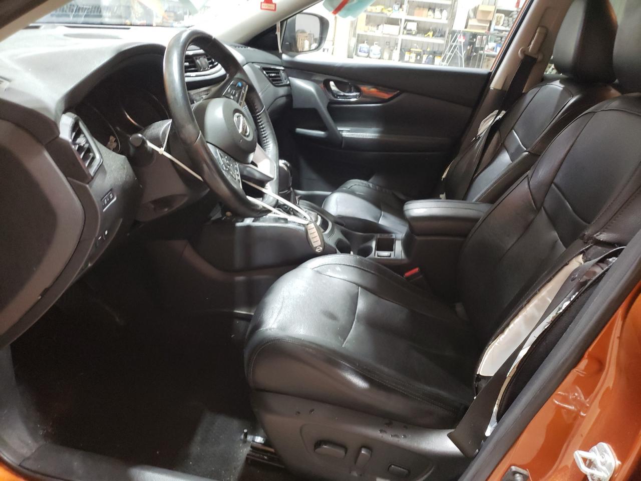 Nissan Rogue S Image 11