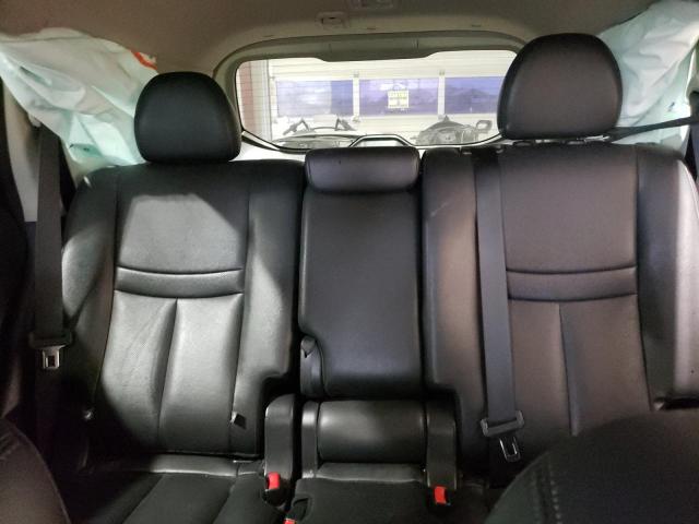 Nissan Rogue S Image 9