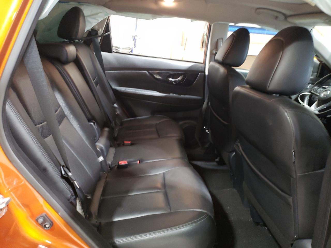 Nissan Rogue S Image 10