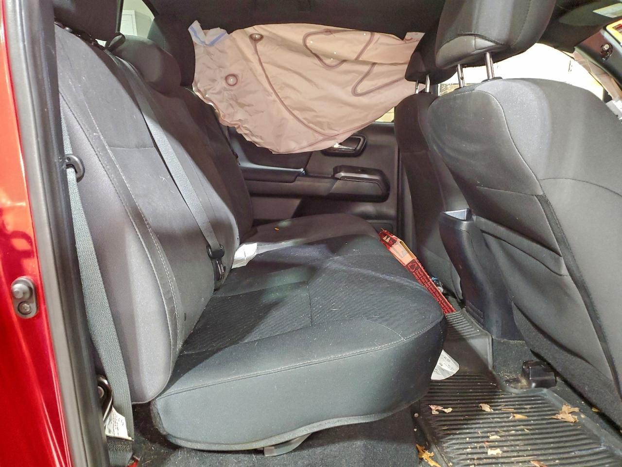 Toyota Tacoma Double Cab Image 10