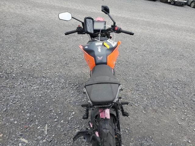 KTM 250 Image 2