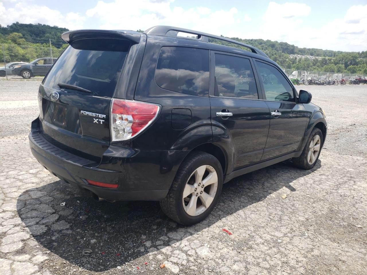 Subaru Forester 2.5xt Image 3