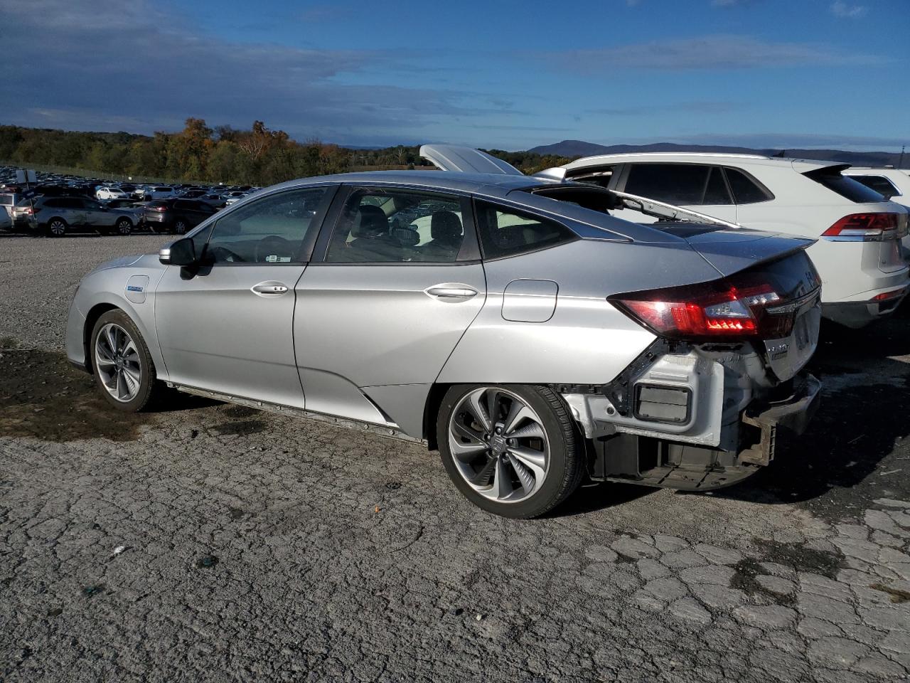 Honda Clarity Touring Image 7