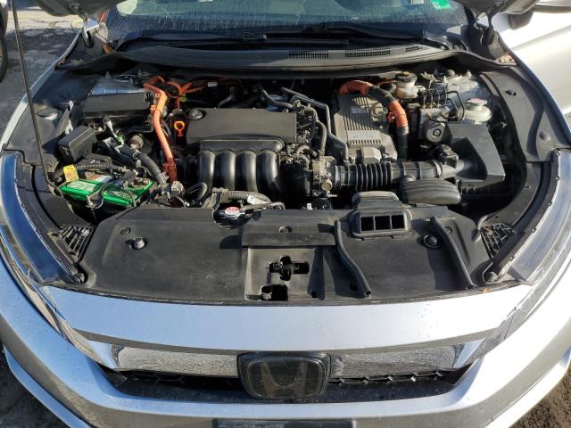 Honda Clarity Touring Image 9