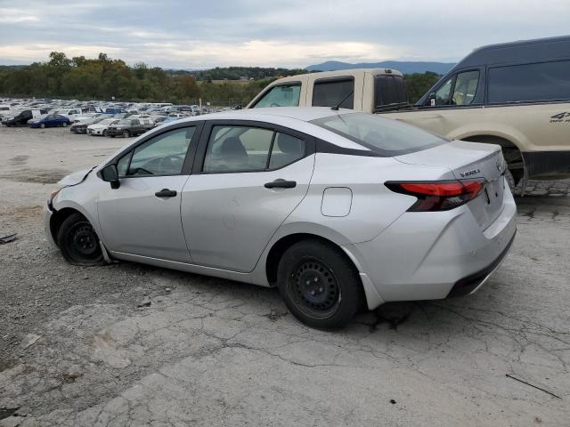 Nissan Versa S Image 2