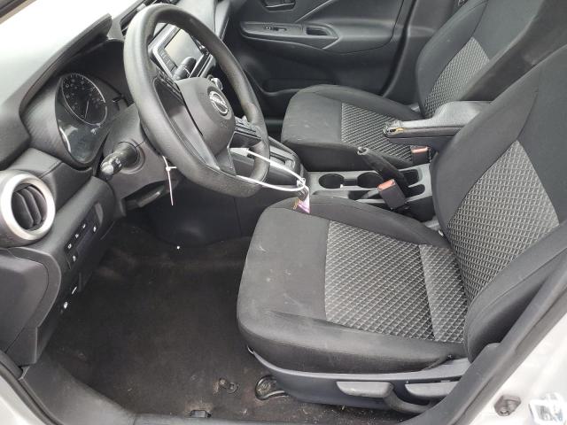 Nissan Versa S Image 9