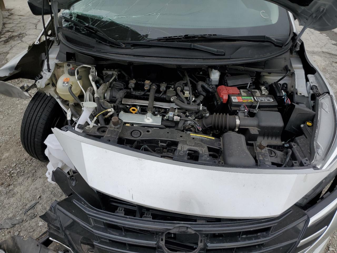 Nissan Versa S Image 11