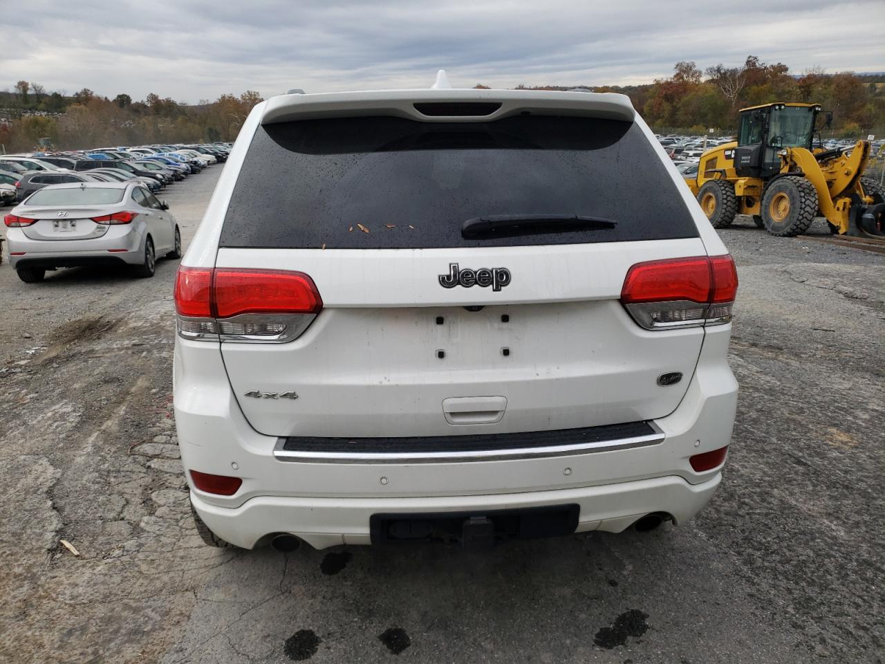 Jeep Grand Cherokee Overland Image 12