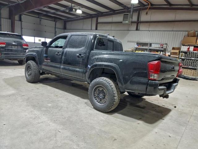 Toyota Tacoma Double Cab Image 7