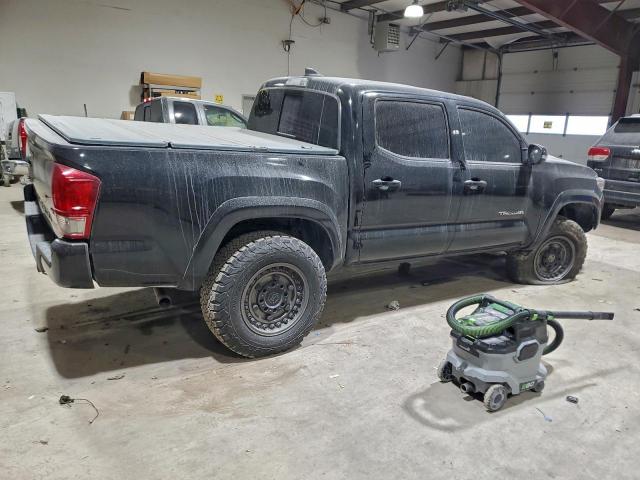 Toyota Tacoma Double Cab Image 6