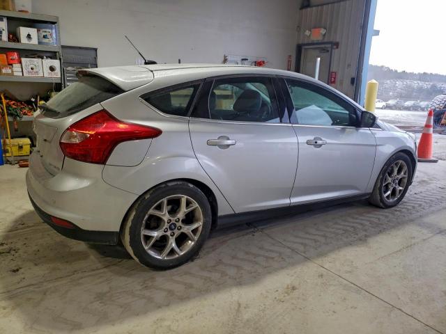 Ford Focus Titanium Image 2