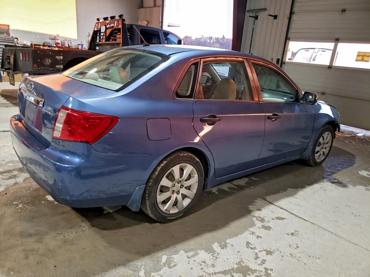 Subaru Impreza 2.5i Image 6