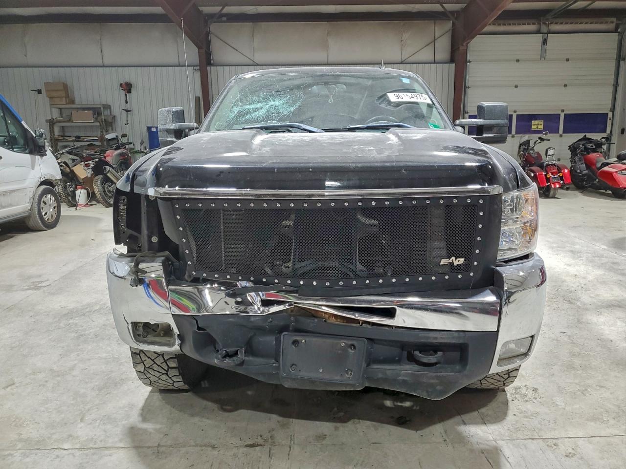 Chev Silverado 25 K2500 Heavy Duty Image 8