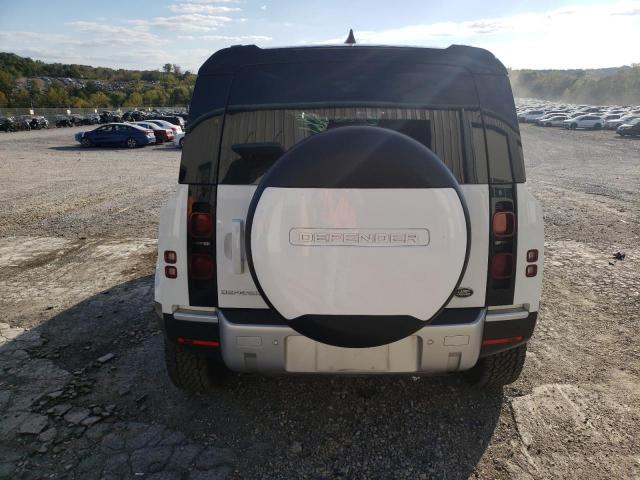 Land Rover Defender 110 Image 4