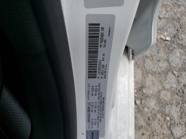 Chrysler 200 Limited Image 6