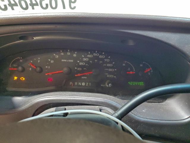 Ford Econoline E350 Super Duty Van Image 8