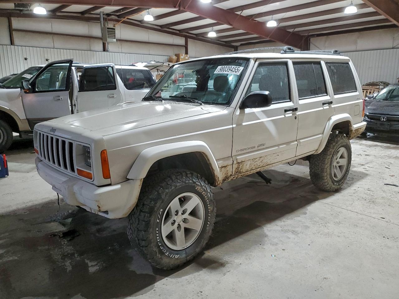 Jeep Cherokee Classic Image 1