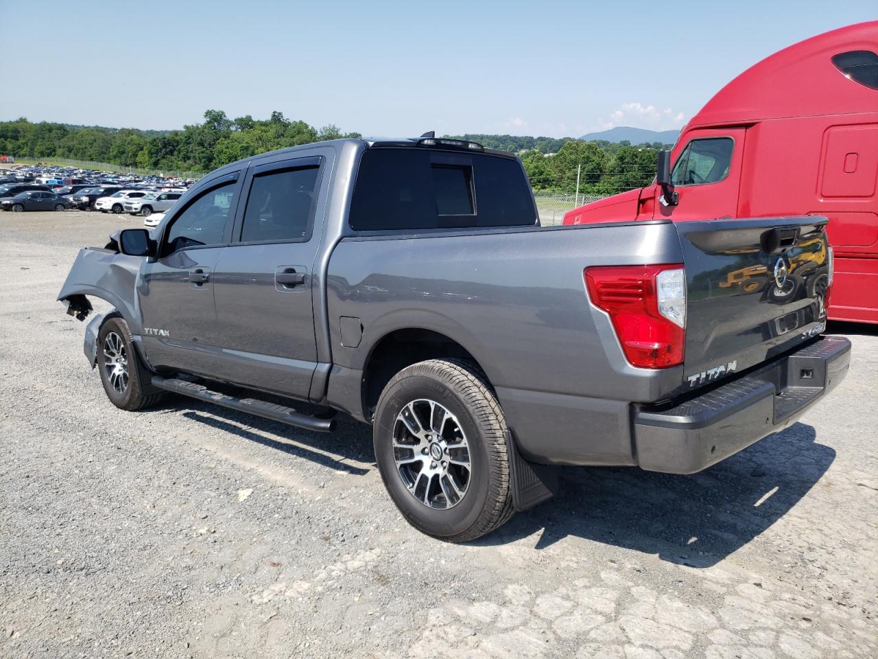 Nissan Titan S Image 8