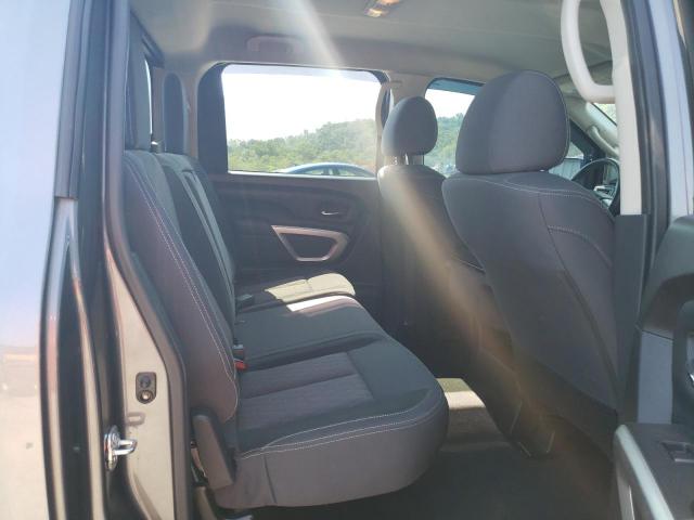 Nissan Titan S Image 10