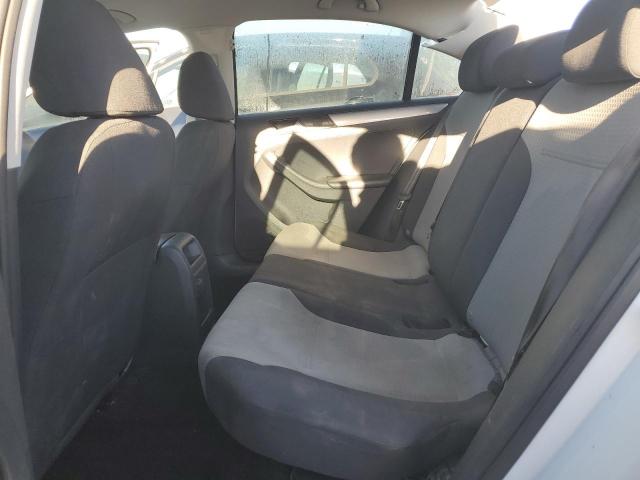 Volkswagen Jetta S Image 6