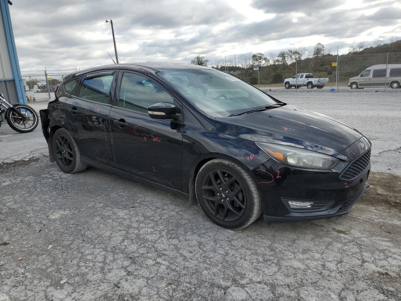 Ford Focus Se Image 4