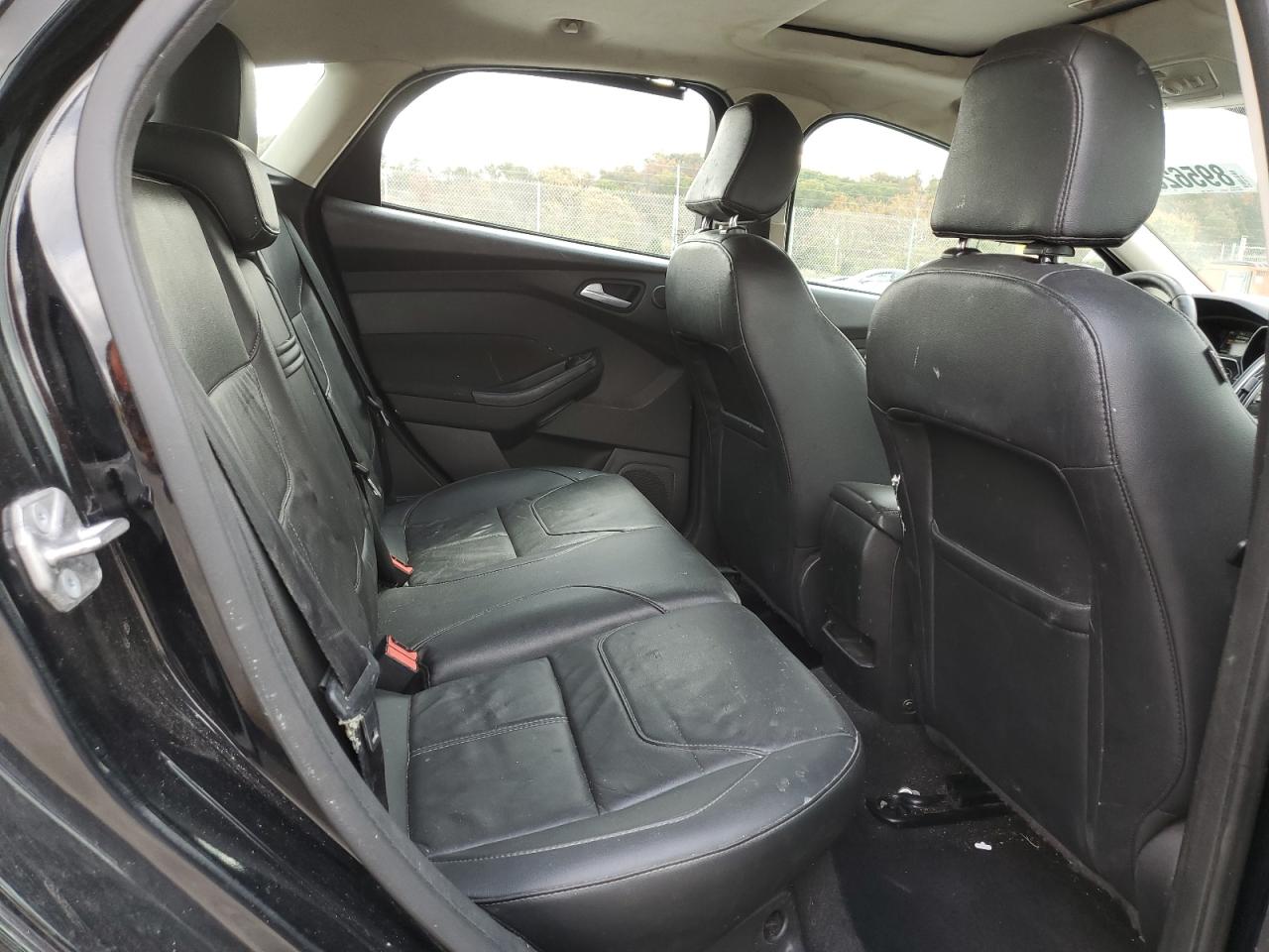 Ford Focus Se Image 10