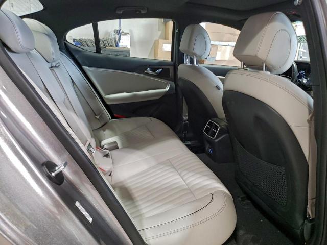 Genesis G70 Base Base Image 10