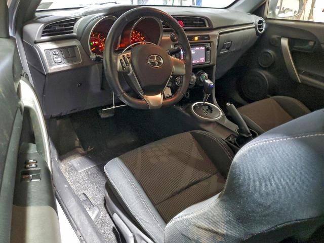 Toyota Scion Image 8