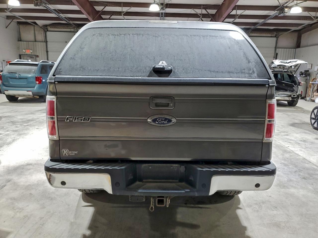 Ford F-150 Supercrew Image 6