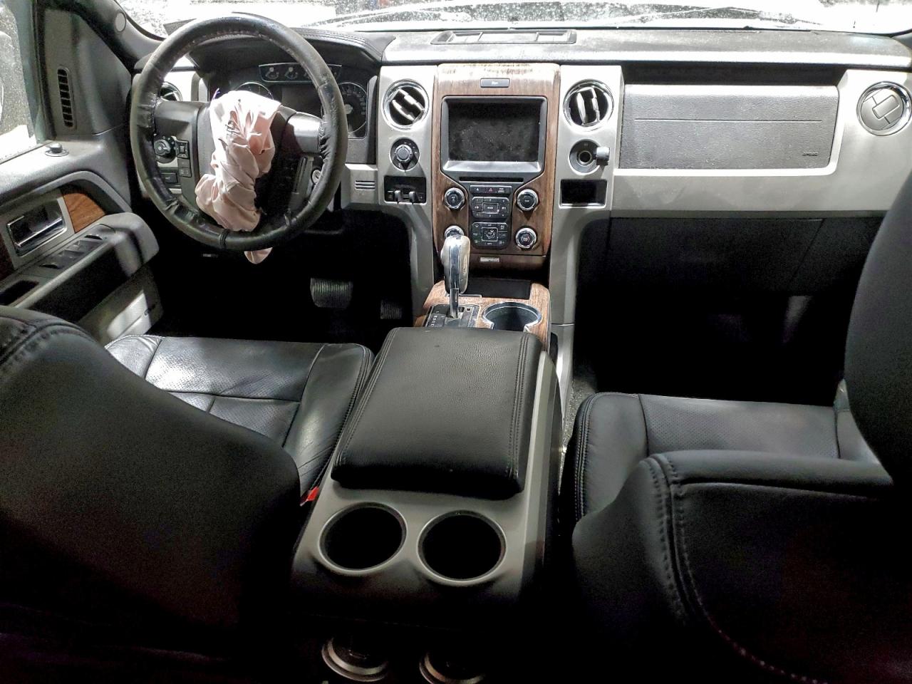 Ford F-150 Supercrew Image 12