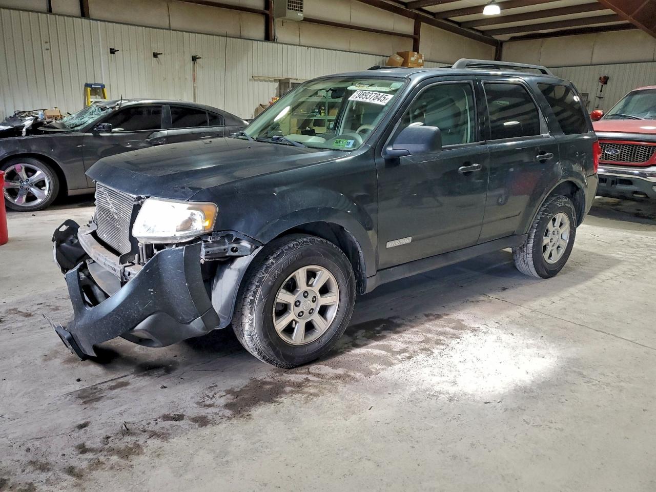 Mazda Tribute I Image 1