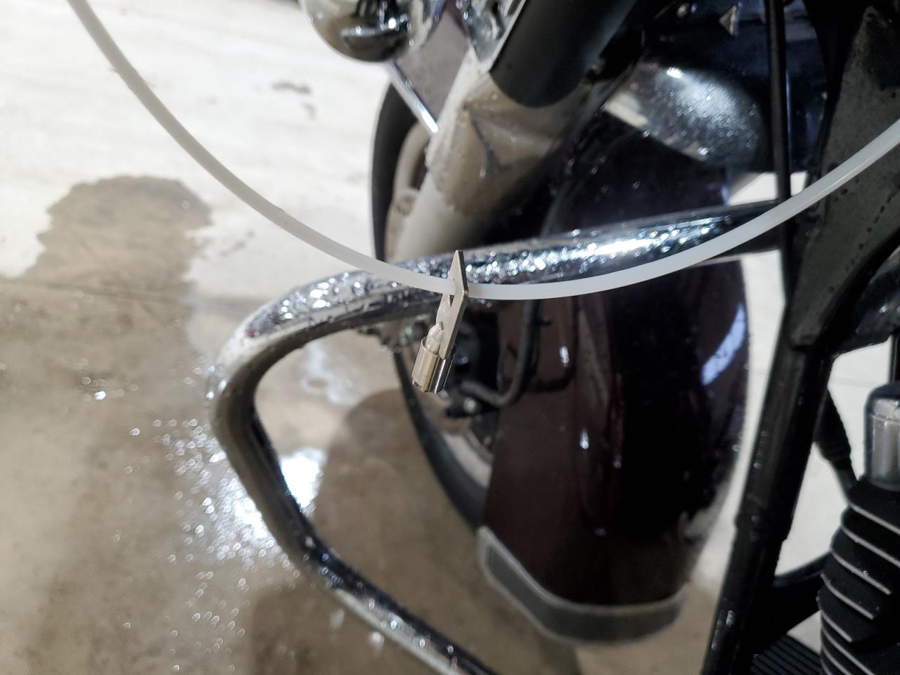 Harley-Davidson Fl Image 5