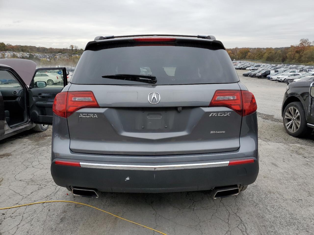 Acura MDX Image 5