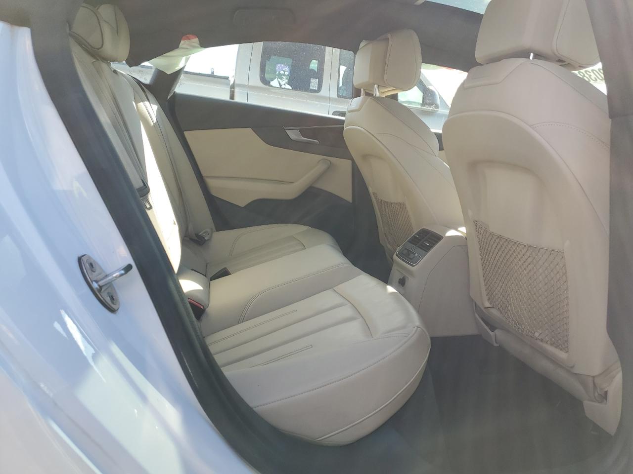 Audi A5 Premium 45 Image 8