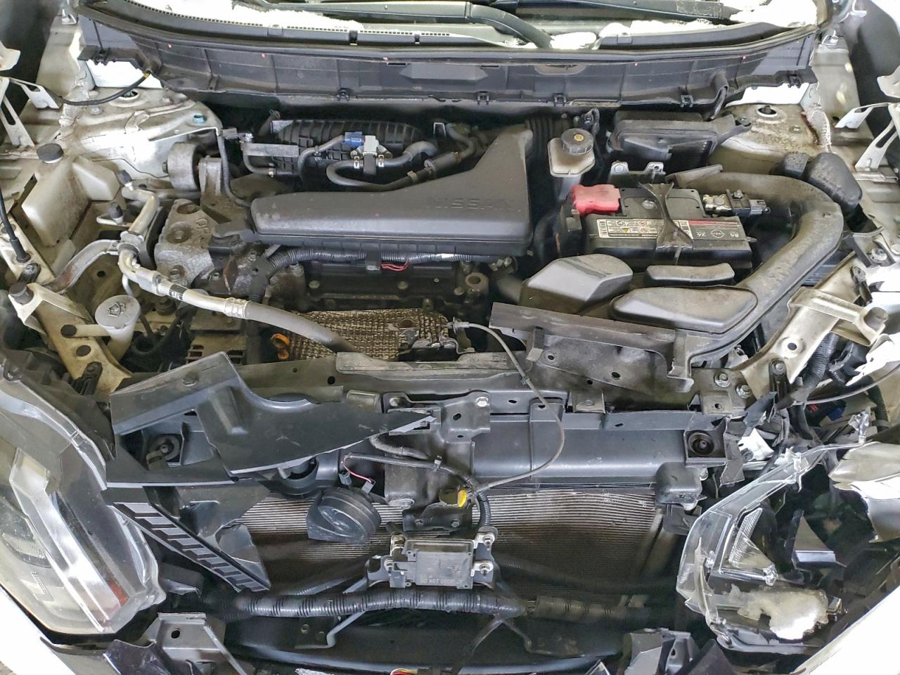 Nissan Rogue S Image 13