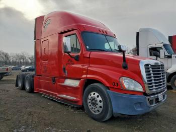  Salvage Freightliner Cascadia 1