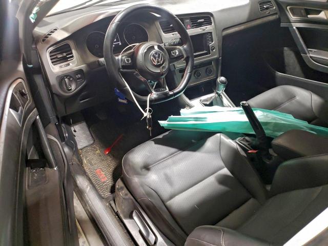 Volkswagen Golf Image 12