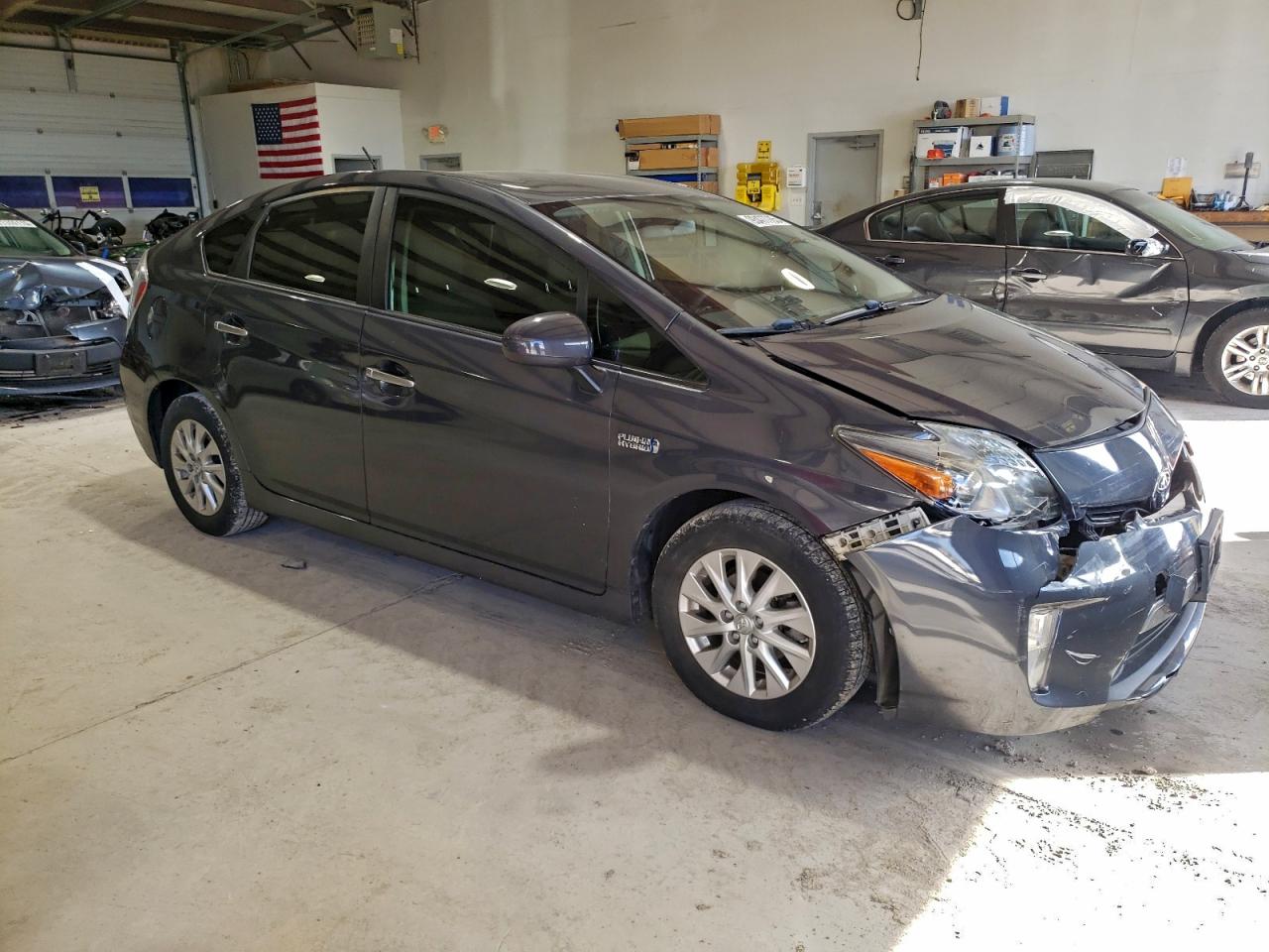 Toyota Prius Image 2