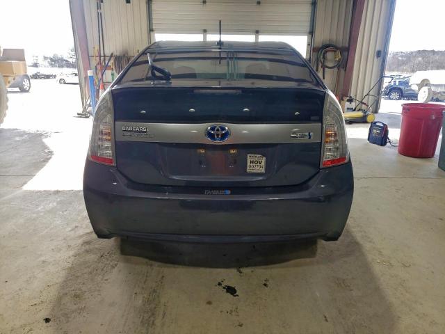 Toyota Prius Image 8