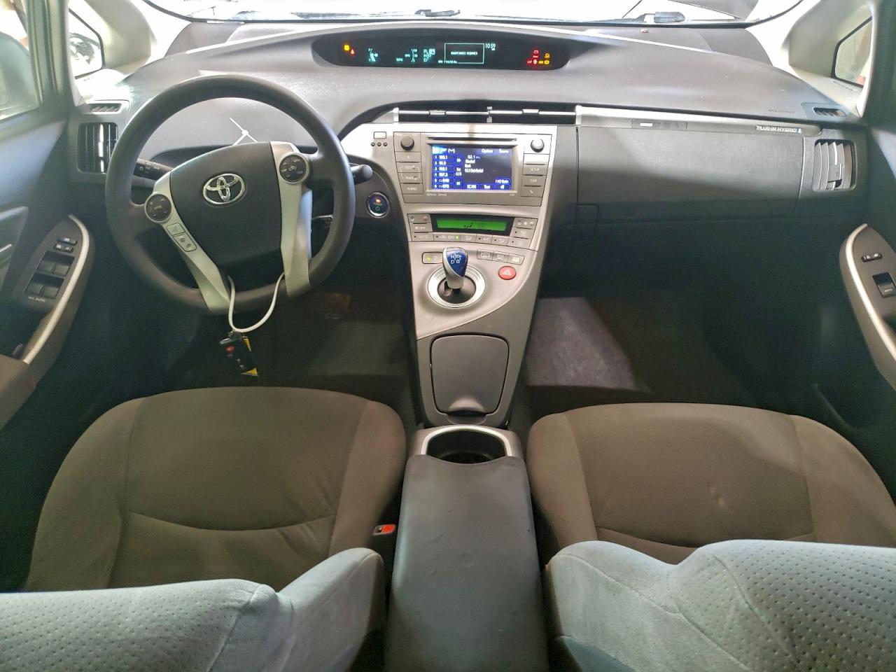 Toyota Prius Image 5