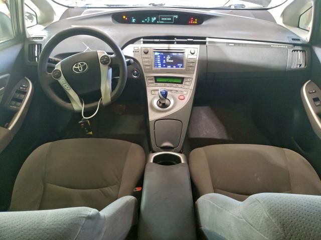 Toyota Prius Image 5