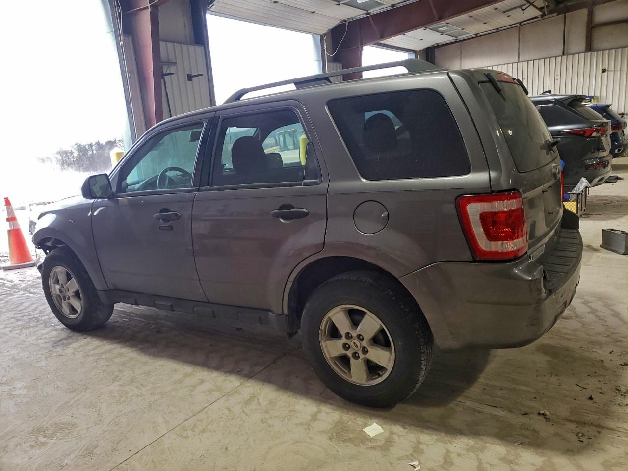 Ford Escape Xlt Image 2